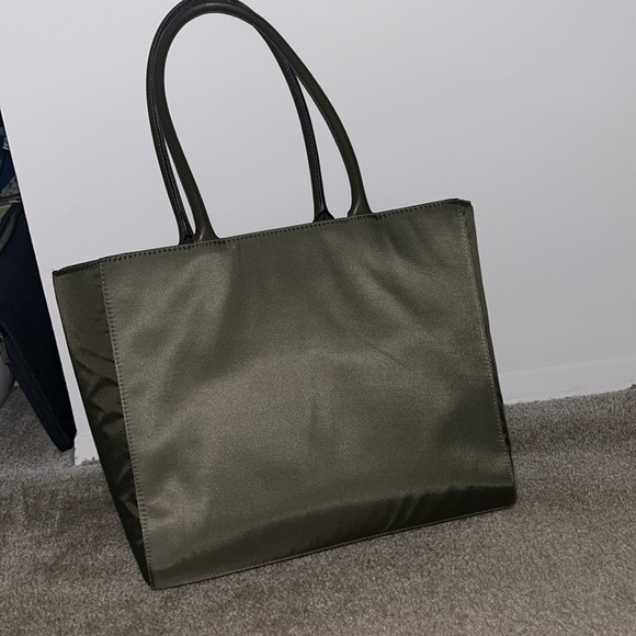 Army green purse - Picture 2 of 4